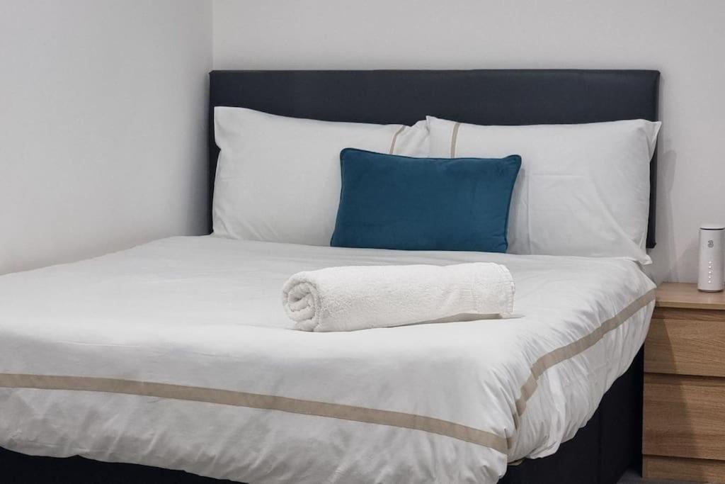 Brand New Collection Of Studios Close To Tube Station London Exterior foto